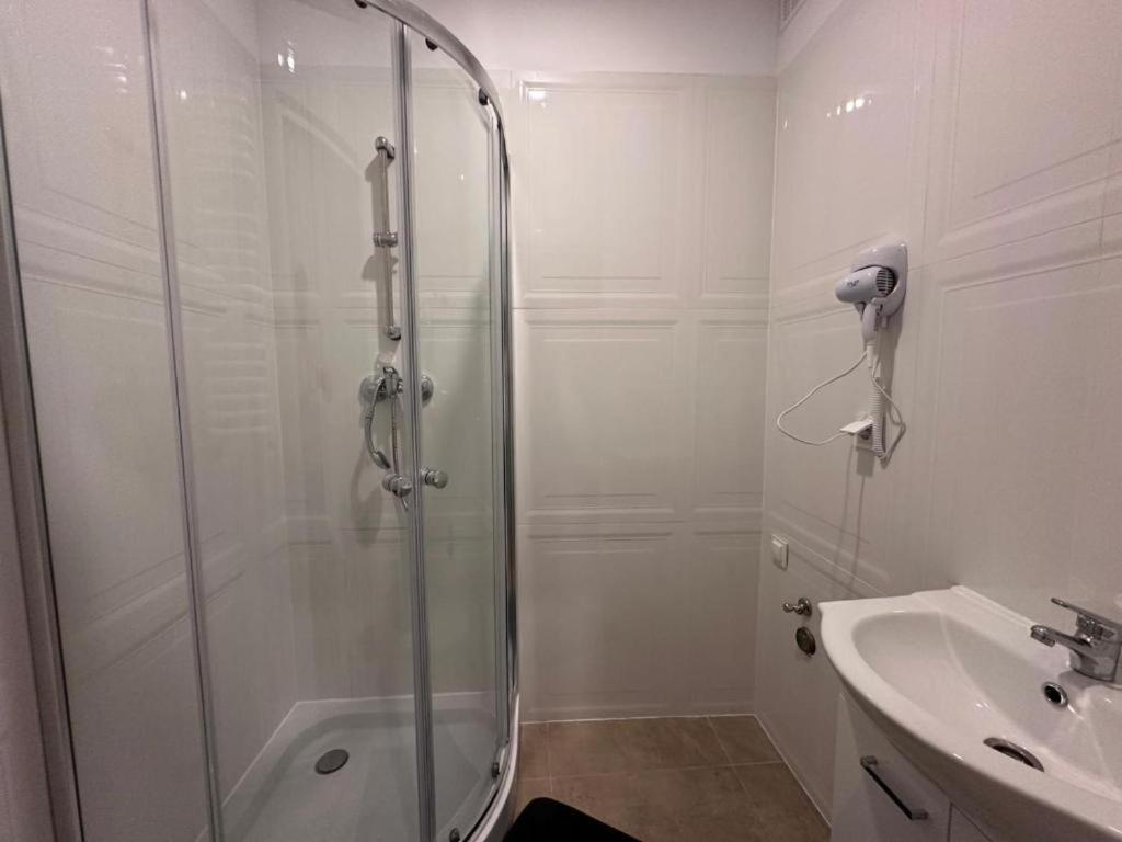 Aparthotel Apolla 34 Poznań Esterno foto